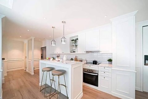 Кондоминиум с 3 спальнями в Бангкоке, Таиланд № 143216 - фото 5