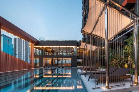 Кондоминиум с 3 спальнями в Бангкоке, Таиланд № 143216 - фото 20