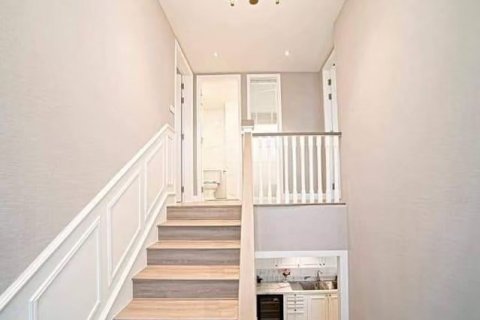 Кондоминиум с 3 спальнями в Бангкоке, Таиланд № 143216 - фото 9