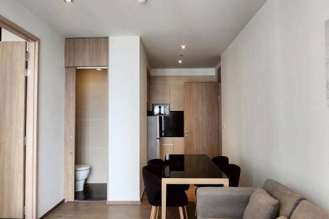 Студия в кондо в Клонг Тоэй, Бангкок, Таиланд № 152867 - фото 5