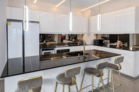 Villa à Pattaya, Thaïlande 7 chambres № 155444 - photo 4