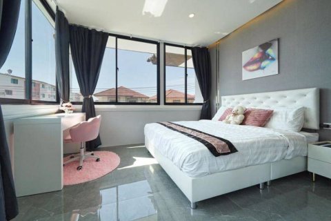 Villa à Pattaya, Thaïlande 7 chambres № 155444 - photo 8