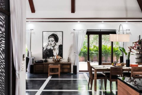 Villa in Rawai, Thailand 4 bedrooms № 155445 - photo 6