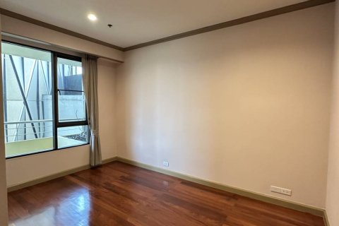 Кондоминиум с 2 спальнями в Кхлонг Сане, Бангкок, Таиланд № 155443 - фото 5