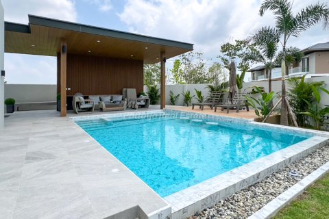 Дом в Банг Ламунге, Таиланд с 4 спальнями  № 171465 - фото 2