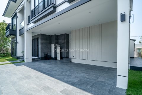 Haus in Bang Lamung, Thailand 4 Schlafzimmer № 171461 - Foto 3