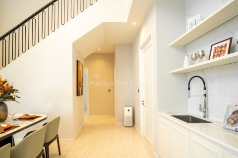 Haus in Bang Lamung, Thailand 4 Schlafzimmer № 171461 - Foto 13