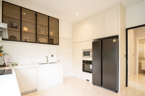 Haus in Bang Lamung, Thailand 4 Schlafzimmer № 171461 - Foto 18