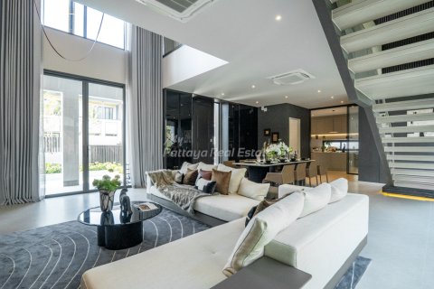 Дом в Банг Ламунге, Таиланд с 4 спальнями  № 171460 - фото 2