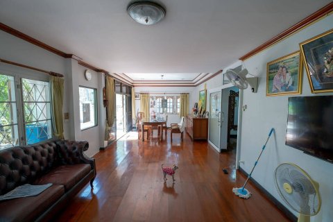 House in Chiang Mai, Thailand 5 bedrooms № 160003 - photo 10