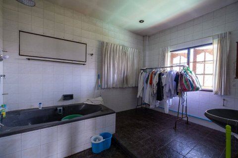 Maison à Chiang Mai, Thaïlande 5 chambres № 160003 - photo 16