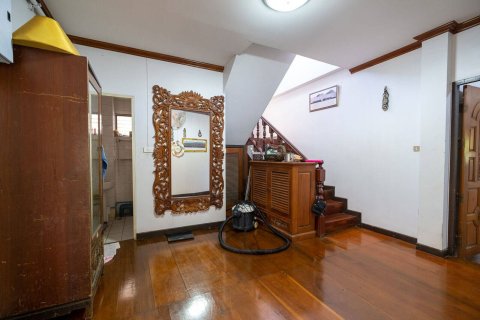 House in Chiang Mai, Thailand 5 bedrooms № 160003 - photo 6