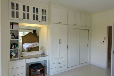 Villa in Chiang Mai, Thailand 4 bedrooms № 160008 - photo 10