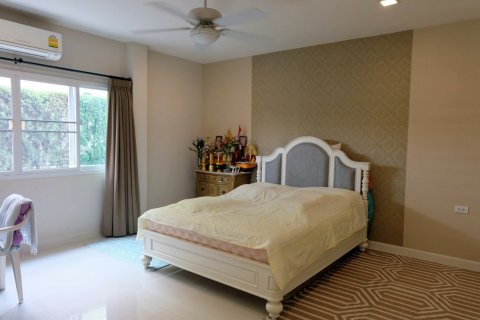 Villa in Chiang Mai, Thailand 4 bedrooms № 160008 - photo 13