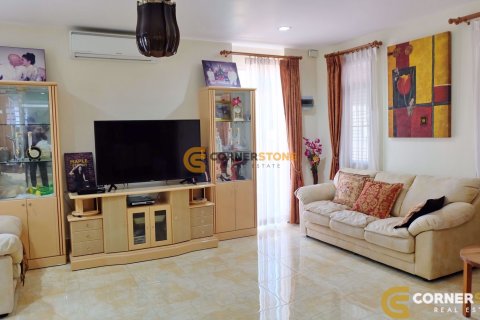 Studio on Jomtien Beach, Pattaya, Thailand № 27035 - photo 2