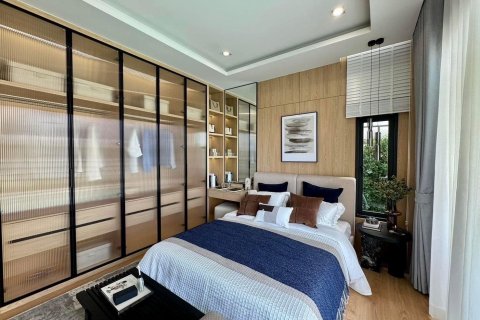 Villa in Pattaya, Thailand 4 bedrooms № 140149 - photo 3