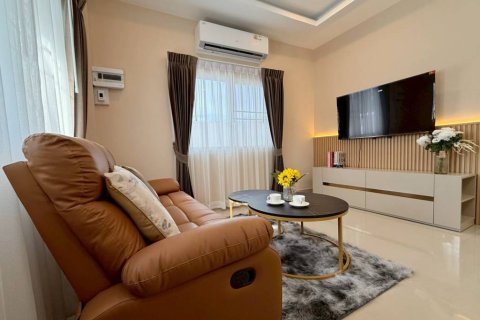 Дом в Паттайе, Таиланд с 3 спальнями  № 172686 - фото 3