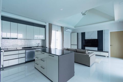 Вилла в Хуа Хине, Таиланд с 3 спальнями  № 172682 - фото 10