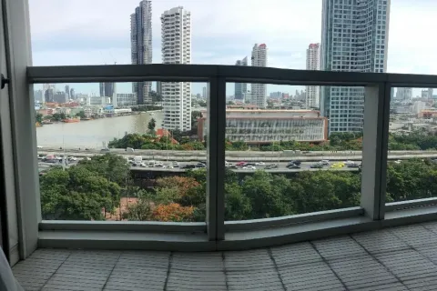 Студия в кондо в Кхлонг Сане, Бангкок, Таиланд № 158685 - фото 2