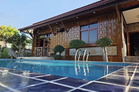 Дом в Паттайе, Таиланд с 3 спальнями  № 160353 - фото 2