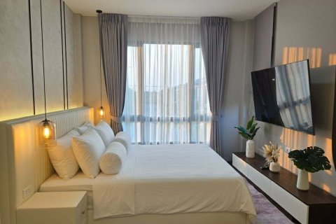 House in Bang Kaeo, Thailand 4 bedrooms № 160354 - photo 3