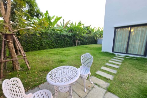 House in Bang Kaeo, Thailand 4 bedrooms № 160354 - photo 20