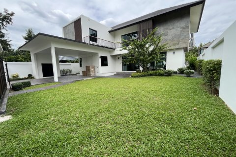 House in Chiang Mai, Thailand 4 bedrooms № 149961 - photo 4