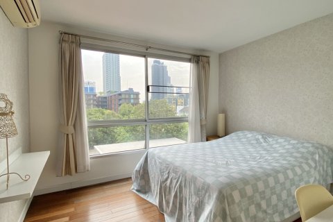 Кондоминиум с 2 спальнями в Ваттхане, Бангкок, Таиланд № 158340 - фото 13