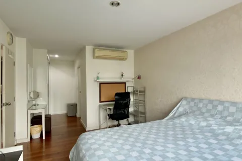 Кондоминиум с 2 спальнями в Ваттхане, Бангкок, Таиланд № 158340 - фото 8