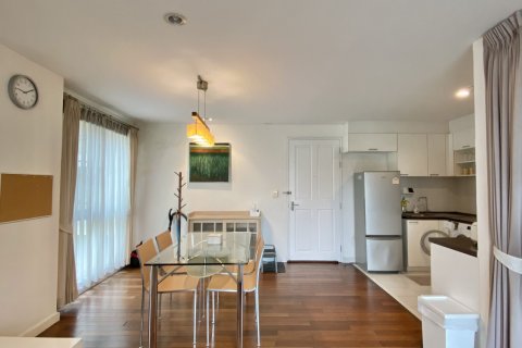 Кондоминиум с 2 спальнями в Ваттхане, Бангкок, Таиланд № 158340 - фото 6