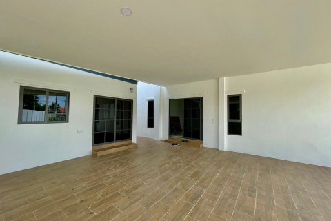 Дом в Сан-Сая, Таиланд с 4 спальнями  № 158344 - фото 21