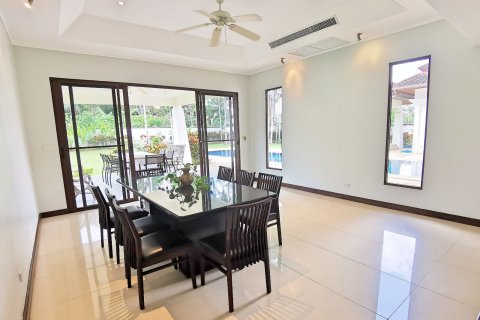 Villa à Phuket, Thaïlande 5 chambres № 158341 - photo 15