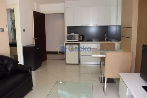 Condo in Pattaya, Thailand, 1 bedroom № 209456 - photo 4