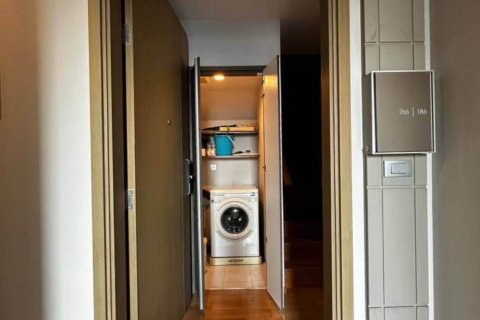 Дуплекс в Клонг Тоэй, Бангкок, Таиланд с 2 спальнями  № 163248 - фото 9