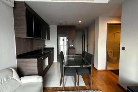 Дуплекс в Клонг Тоэй, Бангкок, Таиланд с 2 спальнями  № 163248 - фото 2