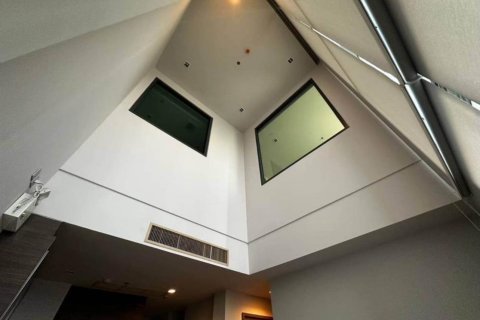 Дуплекс в Клонг Тоэй, Бангкок, Таиланд с 2 спальнями  № 163248 - фото 12