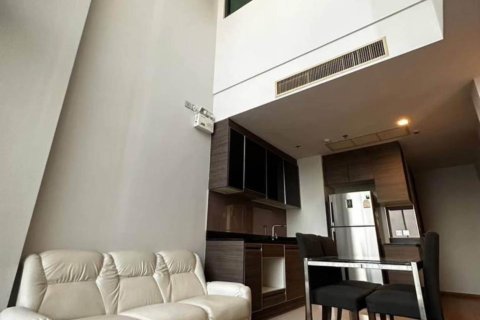 Дуплекс в Клонг Тоэй, Бангкок, Таиланд с 2 спальнями  № 163248 - фото 7