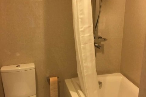 Studio dans le Condo à Watthana, Bangkok, Thaïlande  № 163246 - photo 4