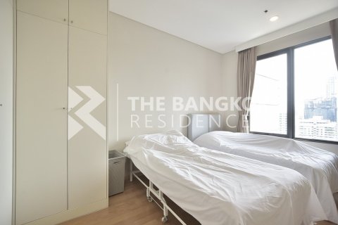 Condo in Bangkok, Thailand, 2 bedrooms  № 184934 - photo 6