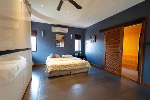 Villa in Chiang Mai, Thailand 6 bedrooms № 155385 - photo 29