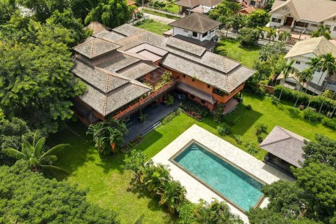 Villa in Chiang Mai, Thailand 6 bedrooms № 155385 - photo 6