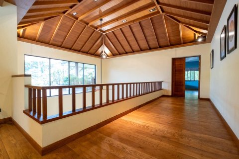 Villa in Chiang Mai, Thailand 6 bedrooms № 155385 - photo 22