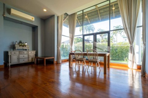 House in Chiang Mai, Thailand 3 bedrooms № 155380 - photo 12