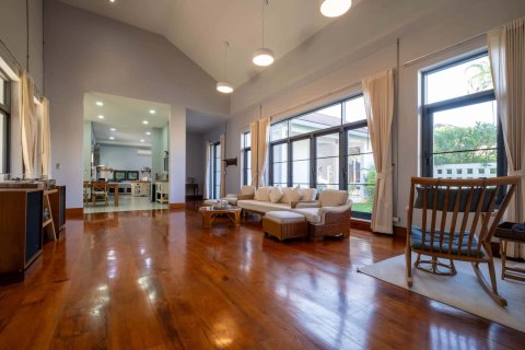 House in Chiang Mai, Thailand 3 bedrooms № 155380 - photo 10