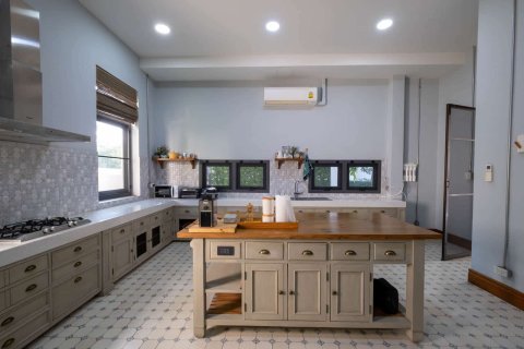 House in Chiang Mai, Thailand 3 bedrooms № 155380 - photo 14