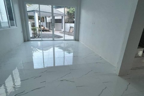 Дом в Сураттхани, Таиланд с 4 спальнями  № 170675 - фото 12