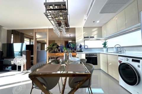 Condo in Pattaya, Thailand, 2 bedrooms № 196324 - photo 6