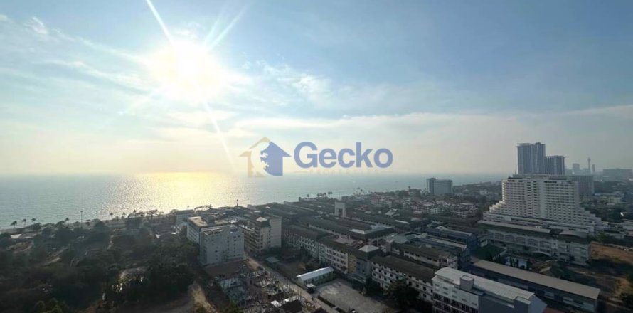Condo in Pattaya, Thailand, 2 bedrooms № 196324