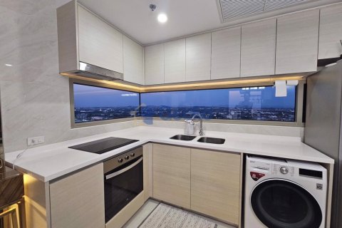 Condo in Pattaya, Thailand, 2 bedrooms № 196324 - photo 8