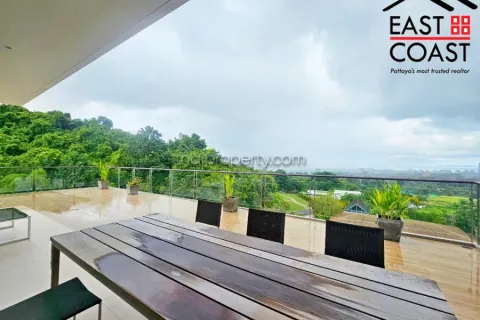 Condominio de 3 dormitorios en Pattaya, Tailandia № 213165 - foto 3